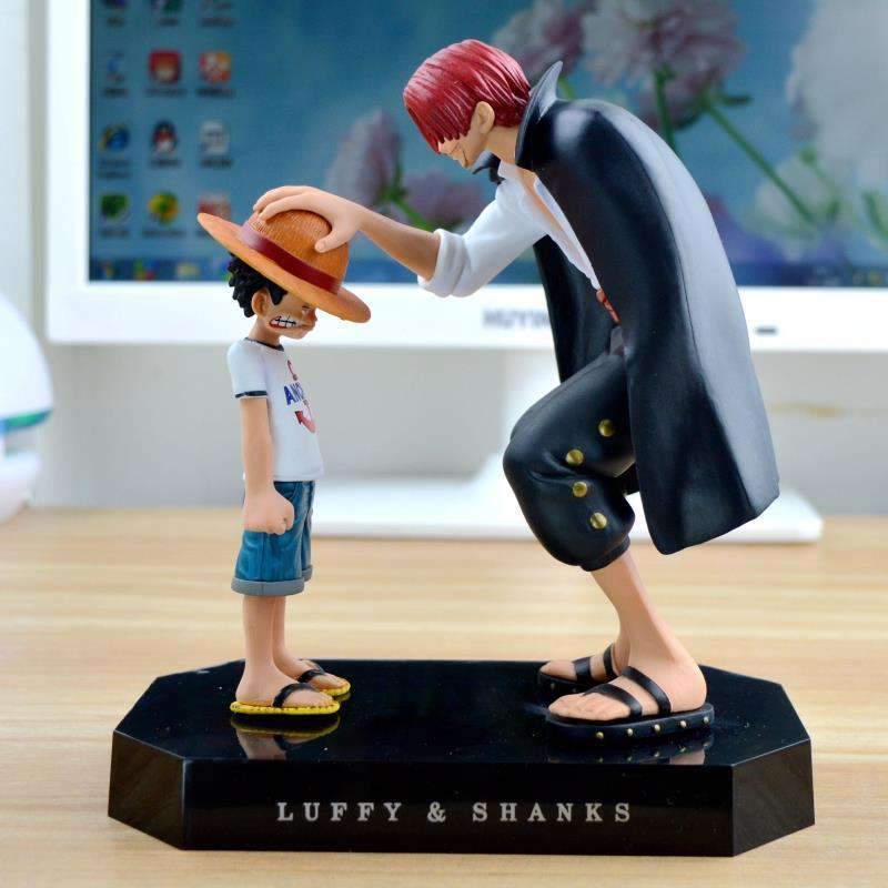 One Piece Figurine Luffy et Shanks Décoration dessin animé